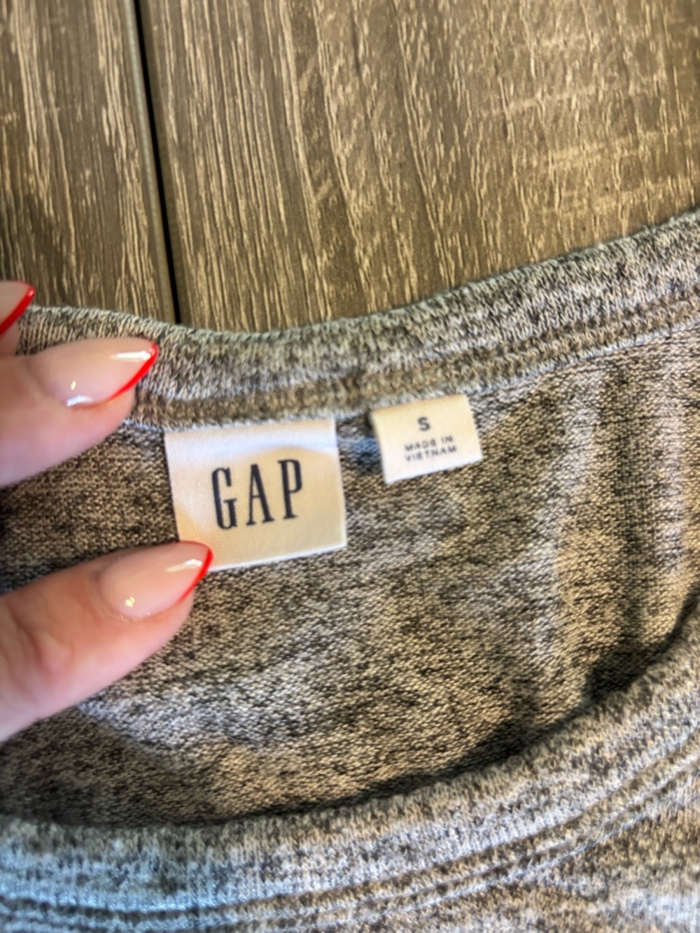 GAP Heather Gray Racerback Tank Top - Picture 2 of 2
